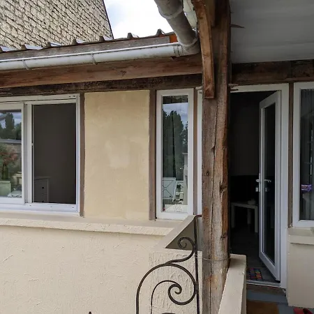 Apartment En Bord De Creuse Port-de-Piles